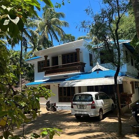 Vyshnavi Home Stay Thanniyam 外观 照片